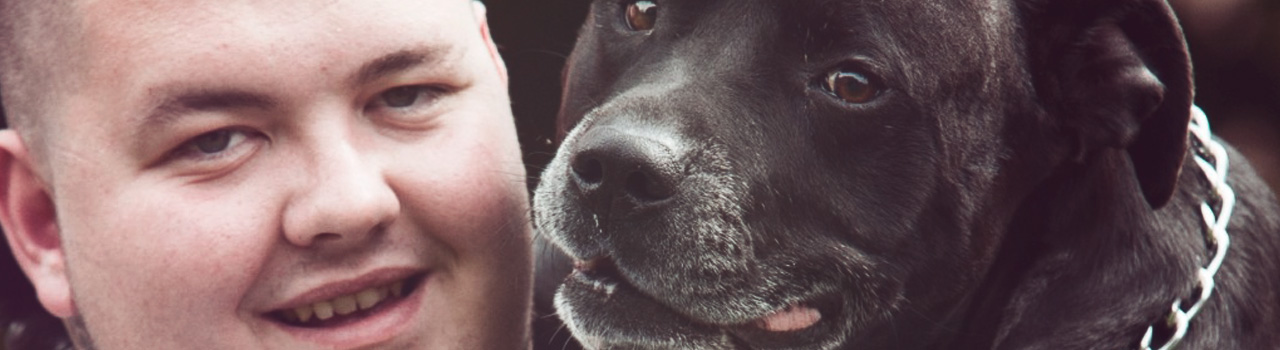 Geo, el perro que impidió que su amo se quitara la vida